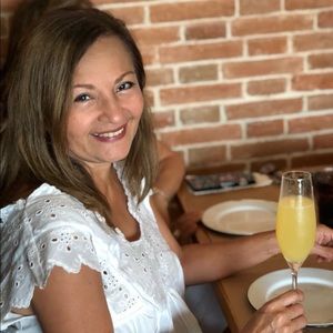 Meet your Posher, Nancy